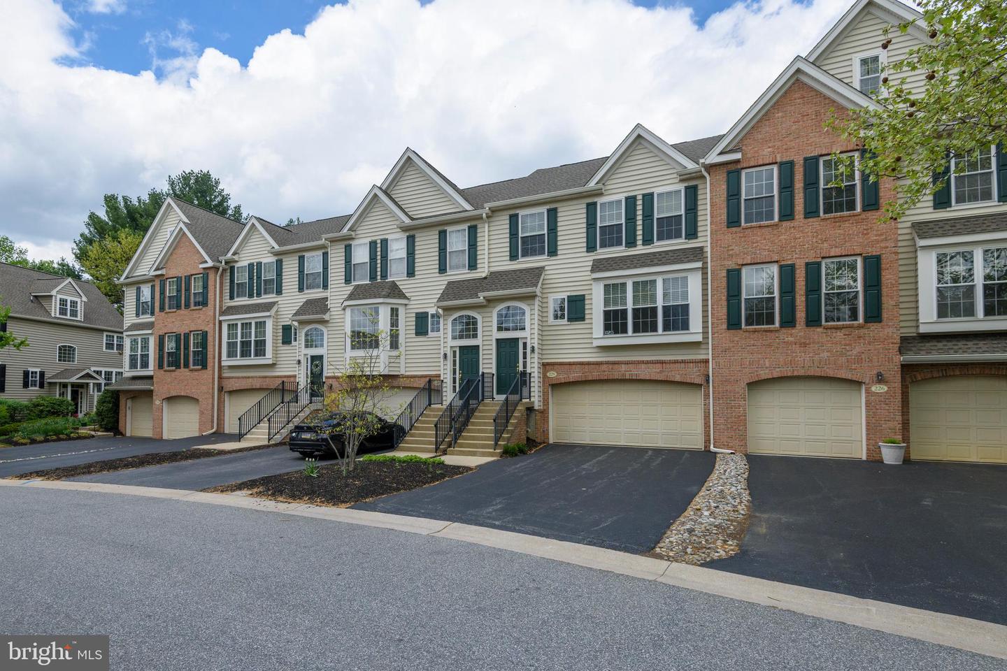 228 Cherry Lane, Kennett Square