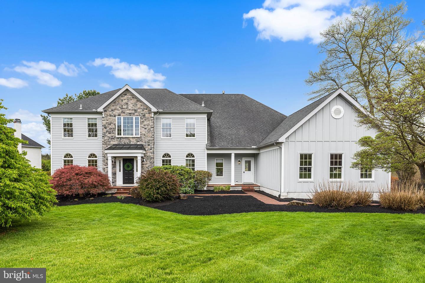 327 Twin Pond Drive, West Chester
