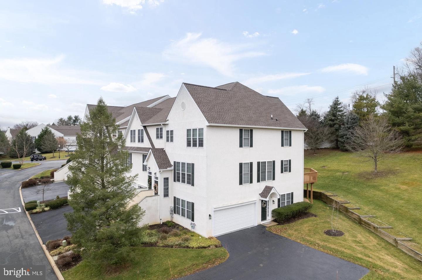 706 Whispering Brooke Dr # 706