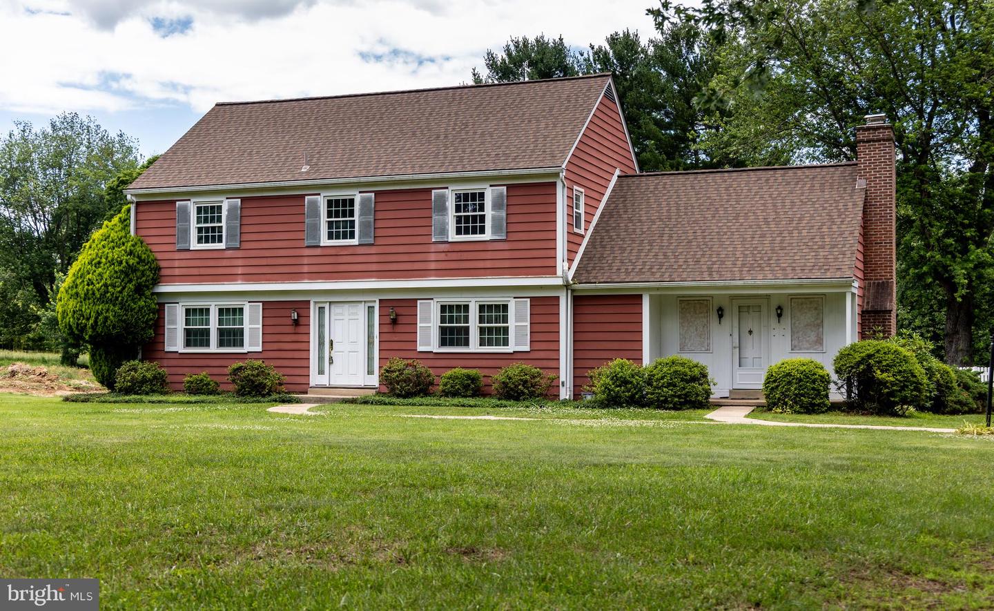1929 Hillendale Road