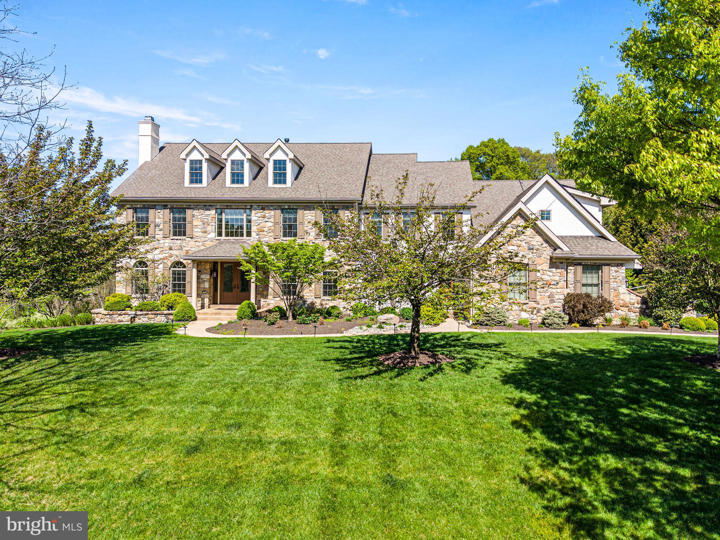 26 Colonial Drive, West Chester