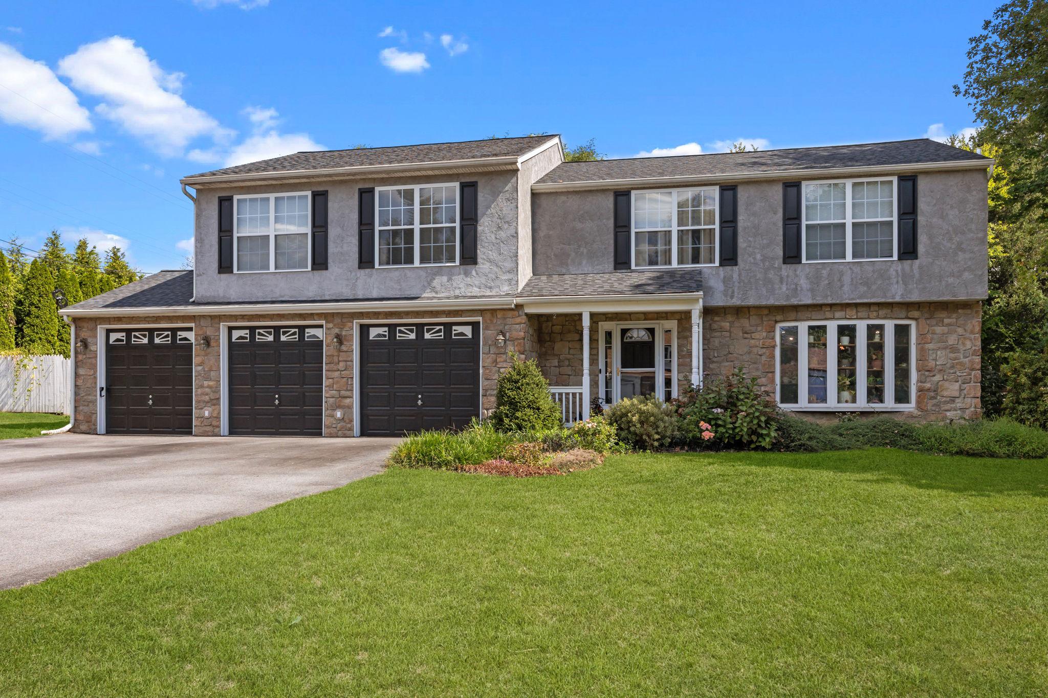 2 Buckingham Drive, Downingtown