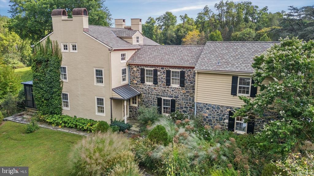 818 Burrows Run Road