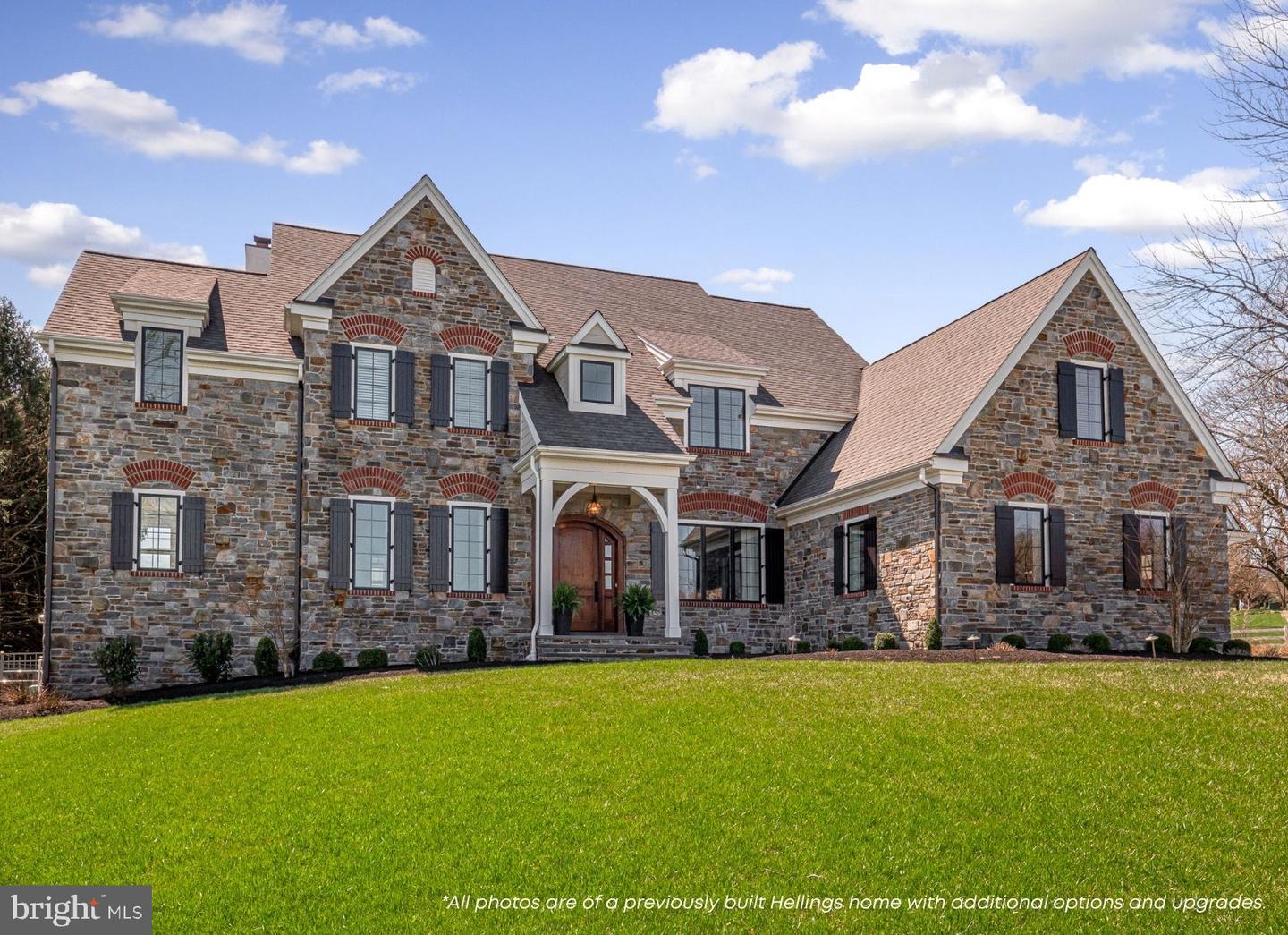 1346 Carolannes Way