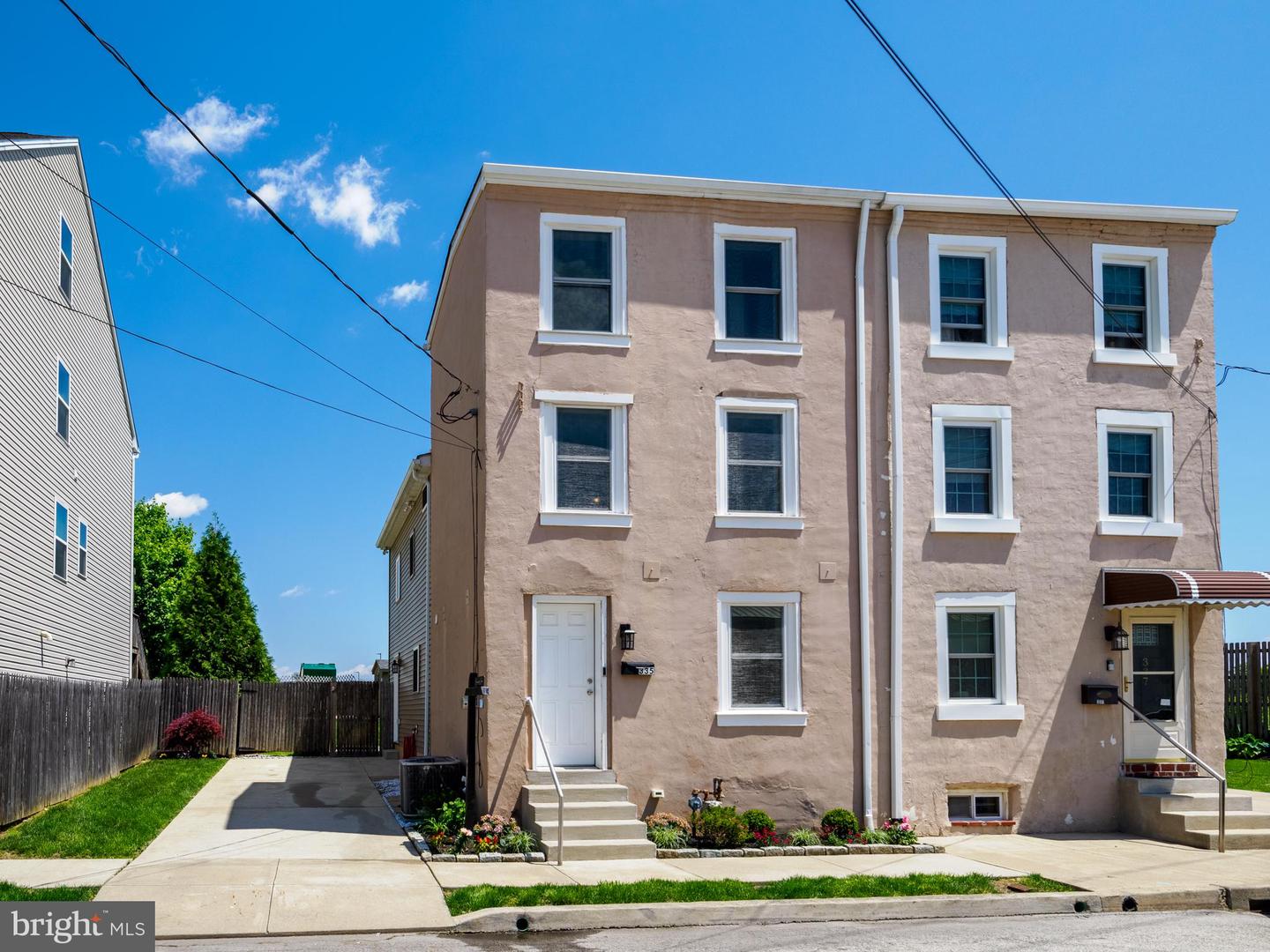 335 S Adams Street, West Chester