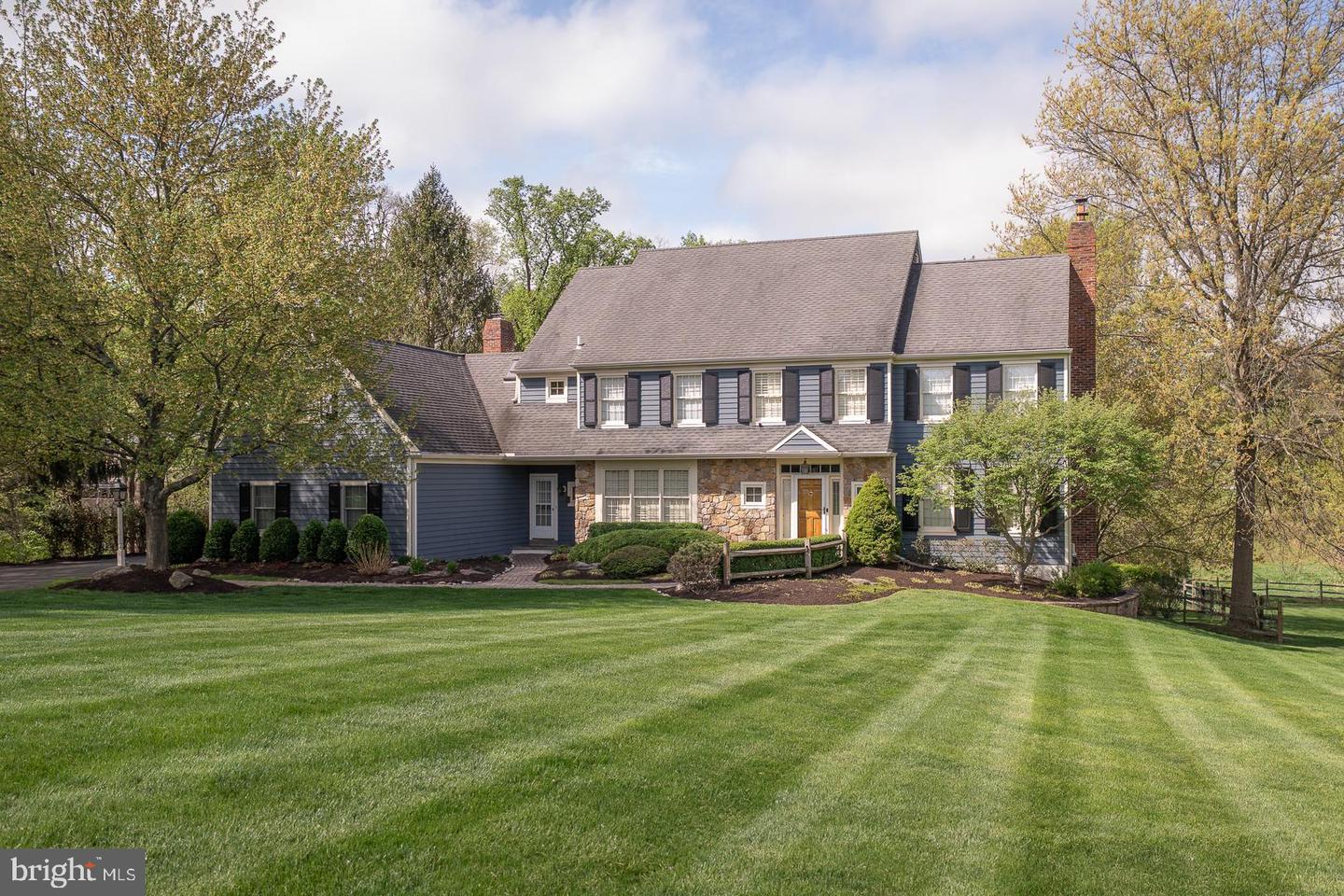 30 Spring Hill Lane, Phoenixville