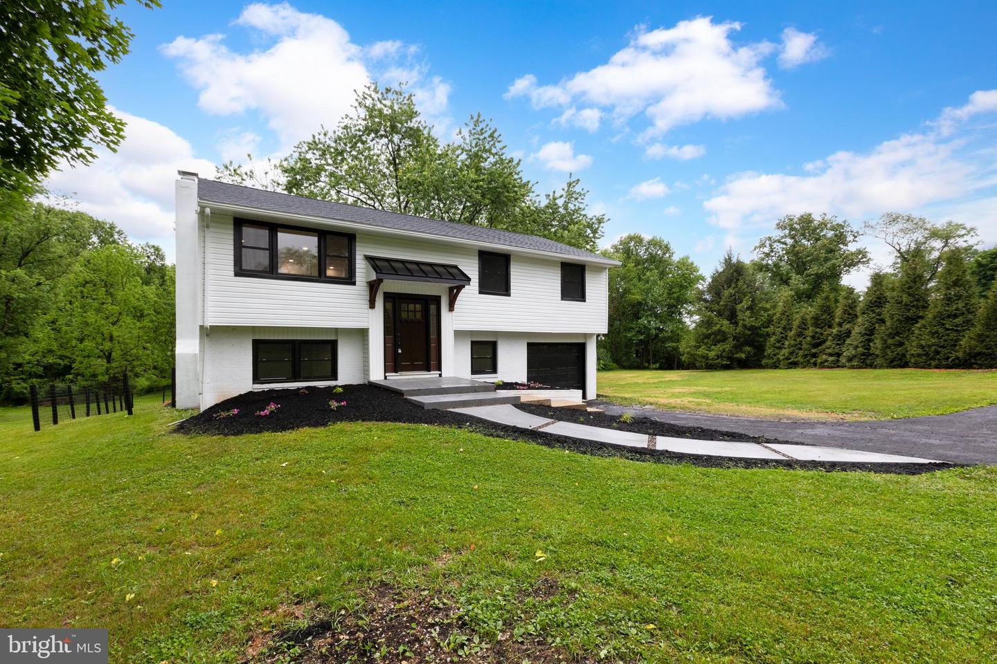 11 Prince Edwards Drive
