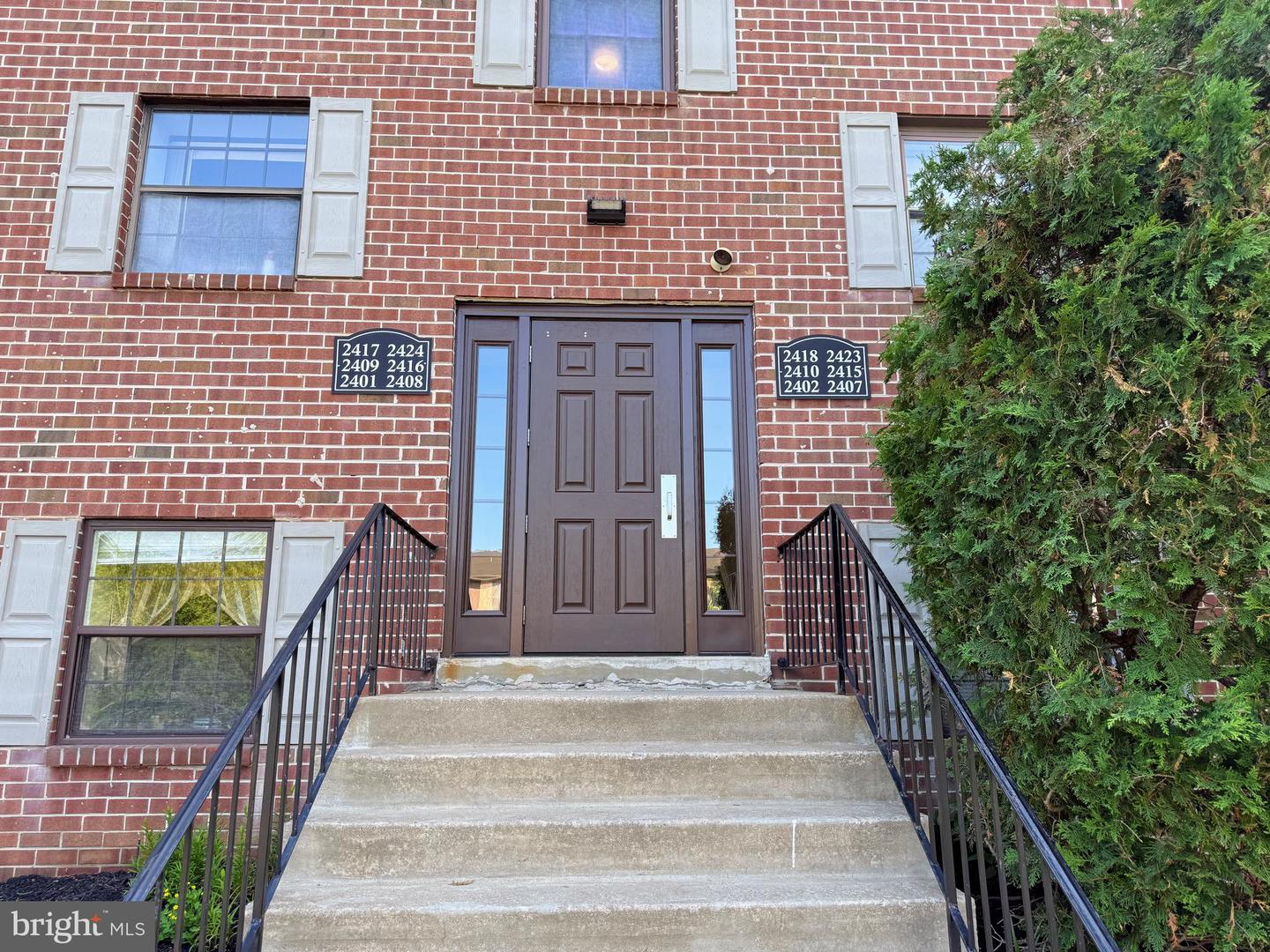 2410 Pond View Drive #2410, West Chester