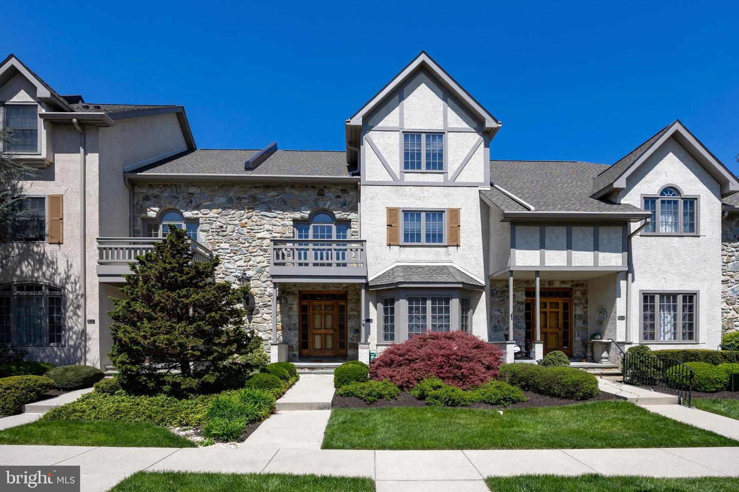 224 Cambridge Chase