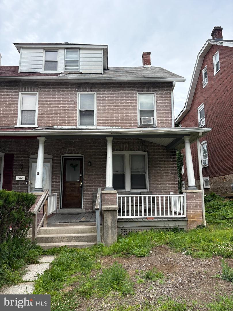 115 Woodland Avenue