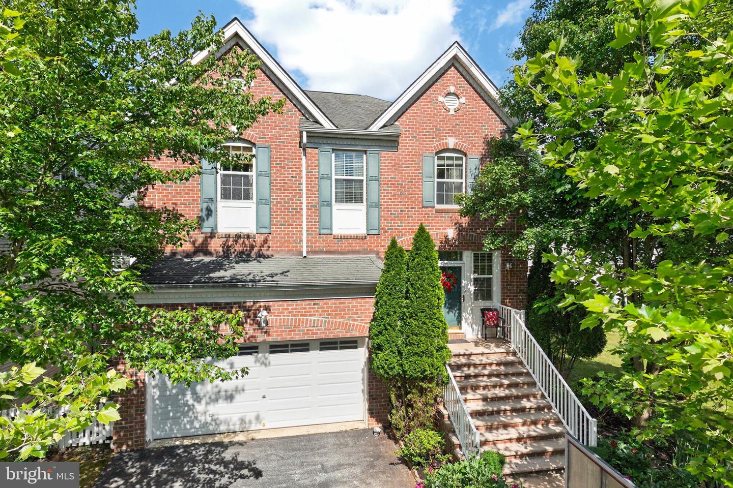 328 Dartmouth Road