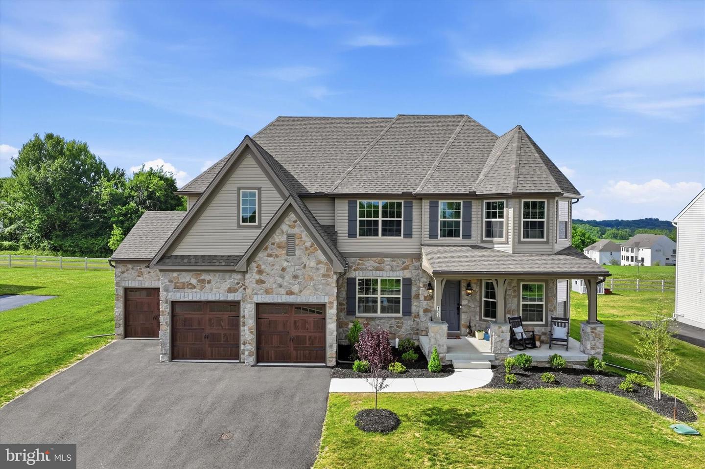 103 Janine Way