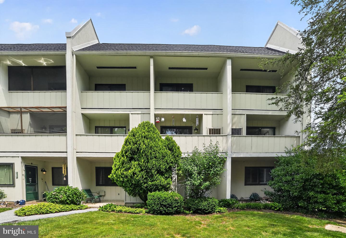 364 Summit House #364