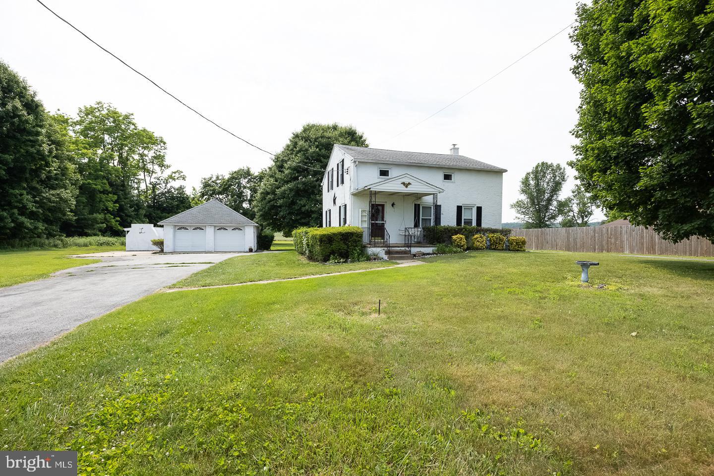 3040 Manor Road