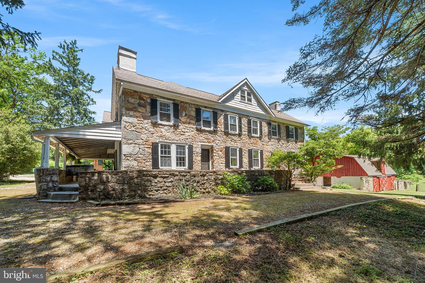14 Salem Way