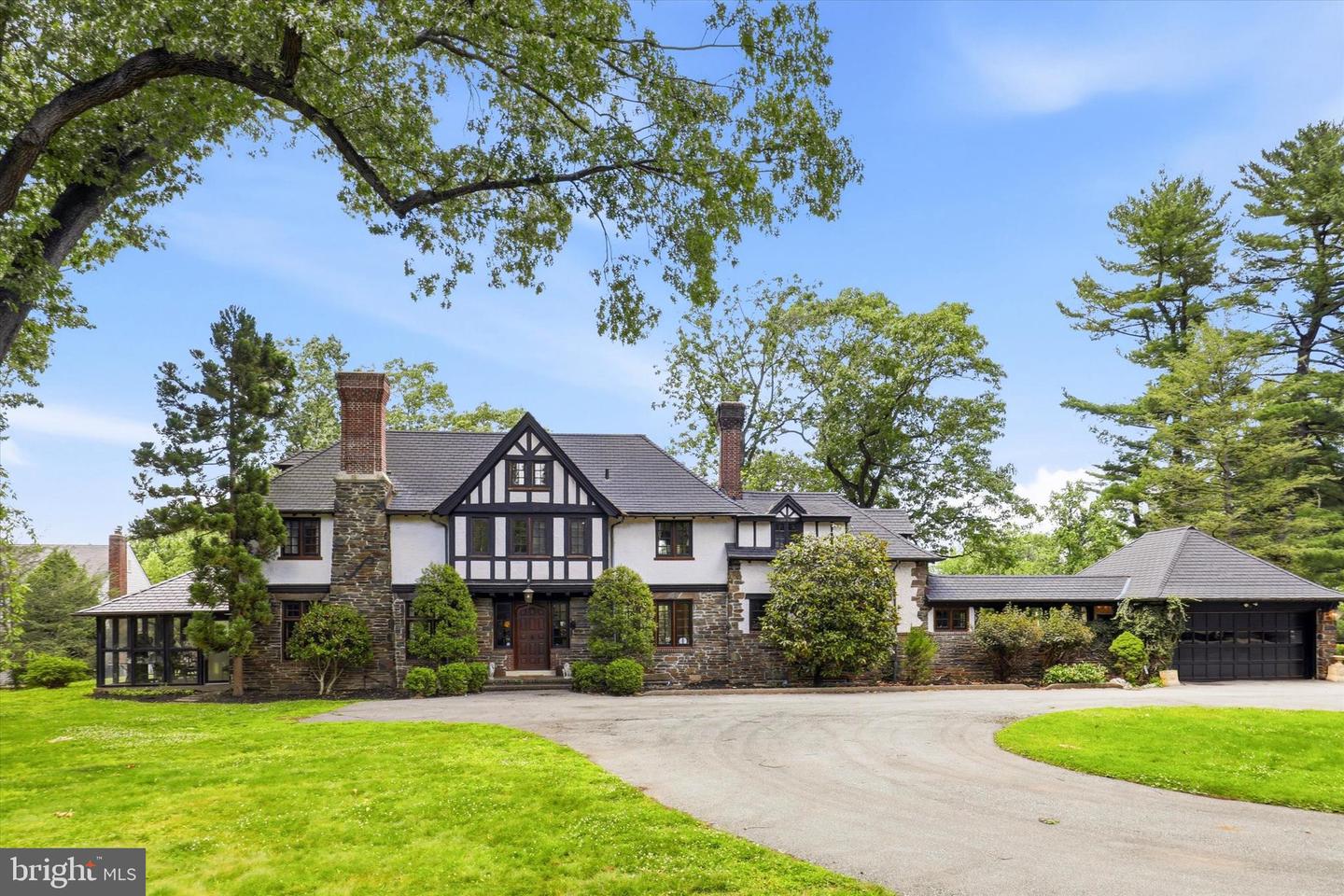 422 Donalyn Lane