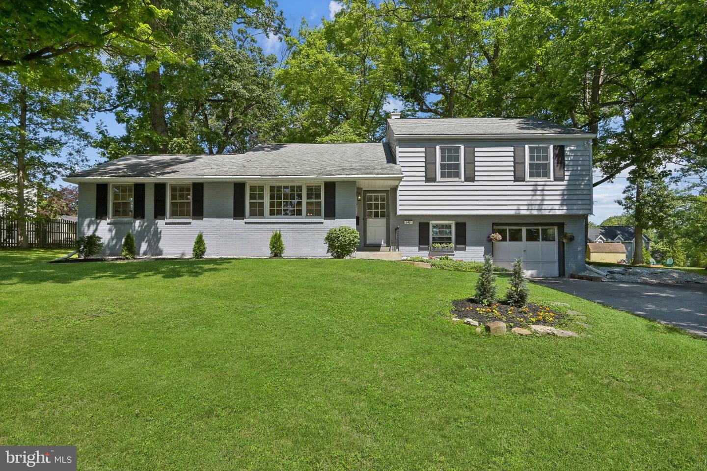 543 Midland Avenue