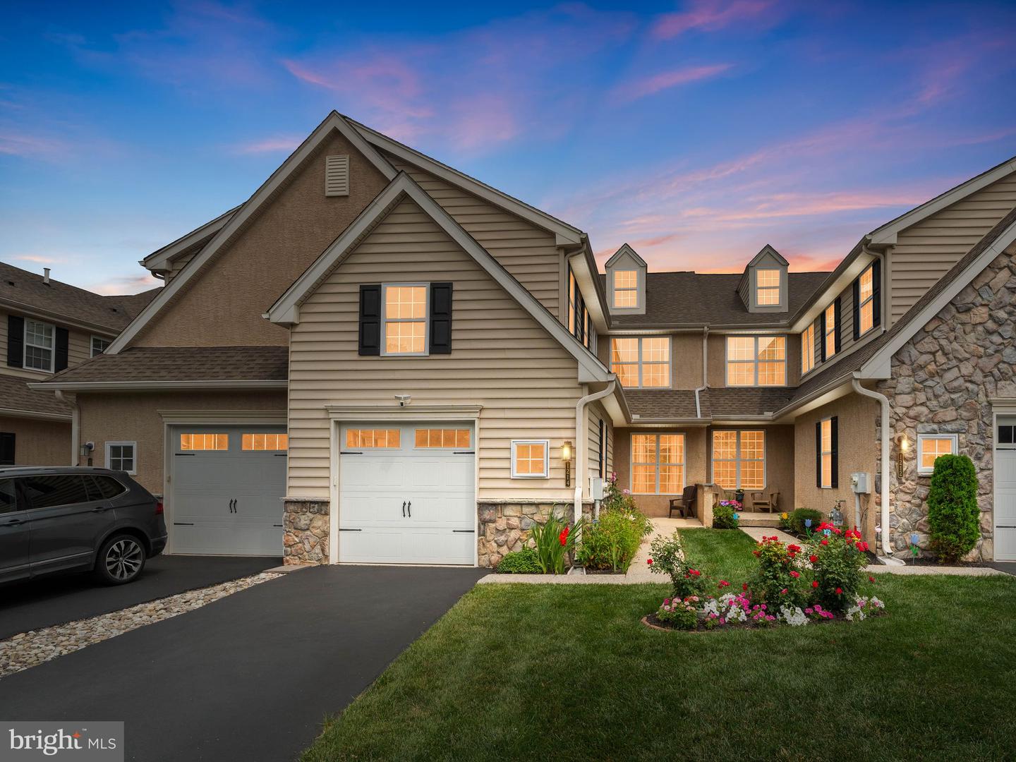 1214 Derry Lane