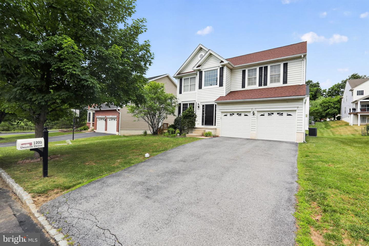 1203 Denton Drive