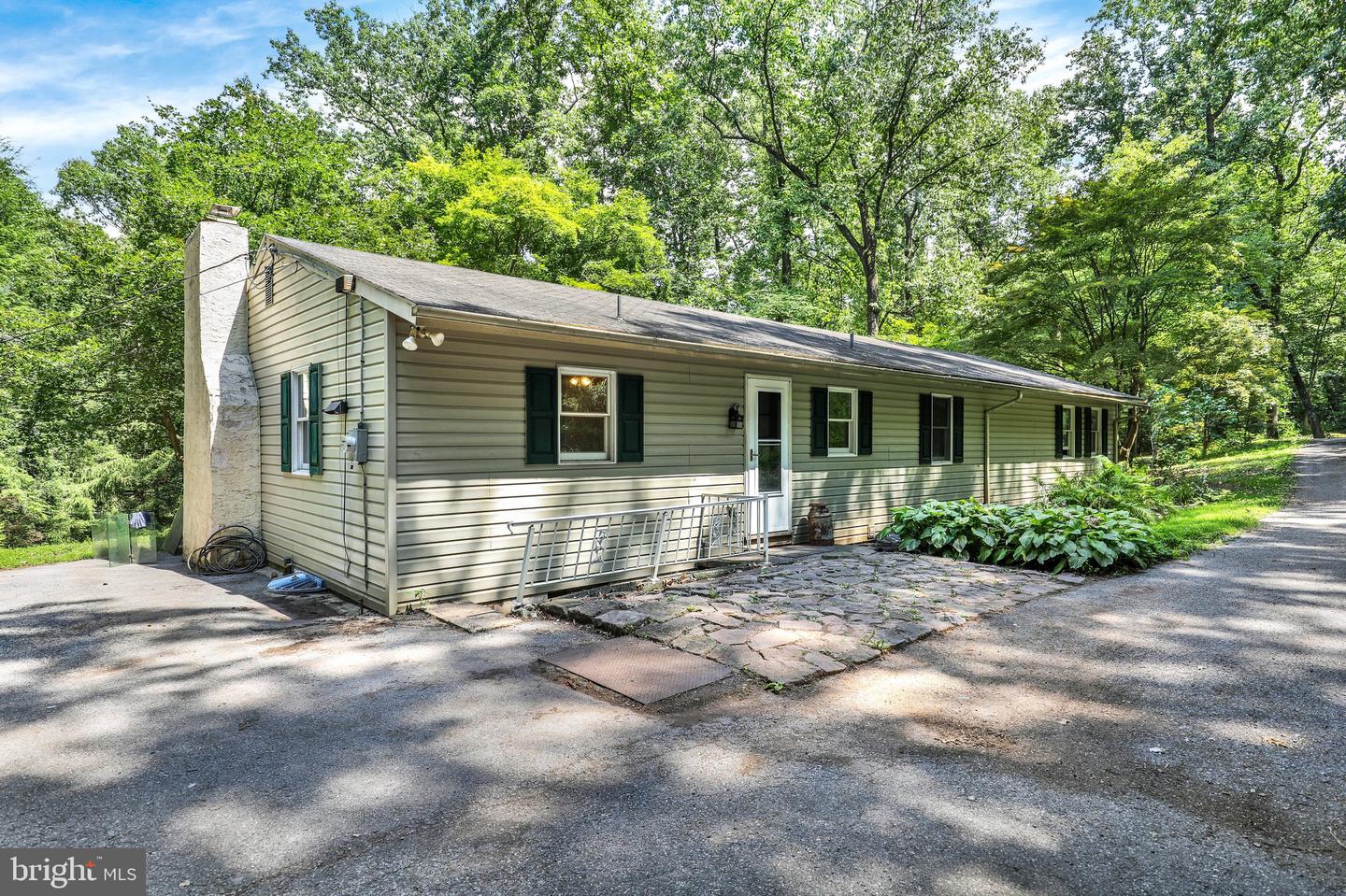 2253 Jones Road