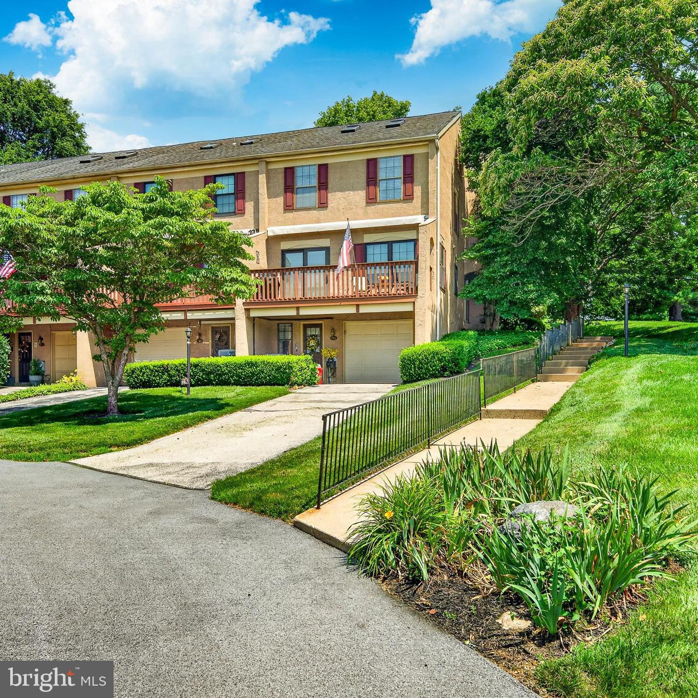 751 Scotch Way #65