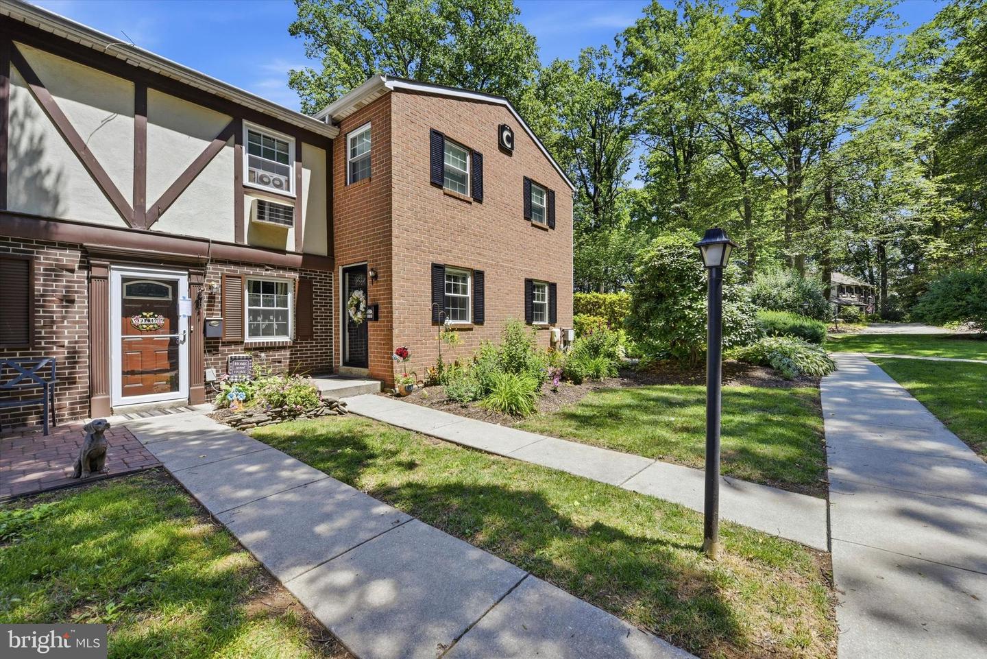 207 Walnut Hill Road #11