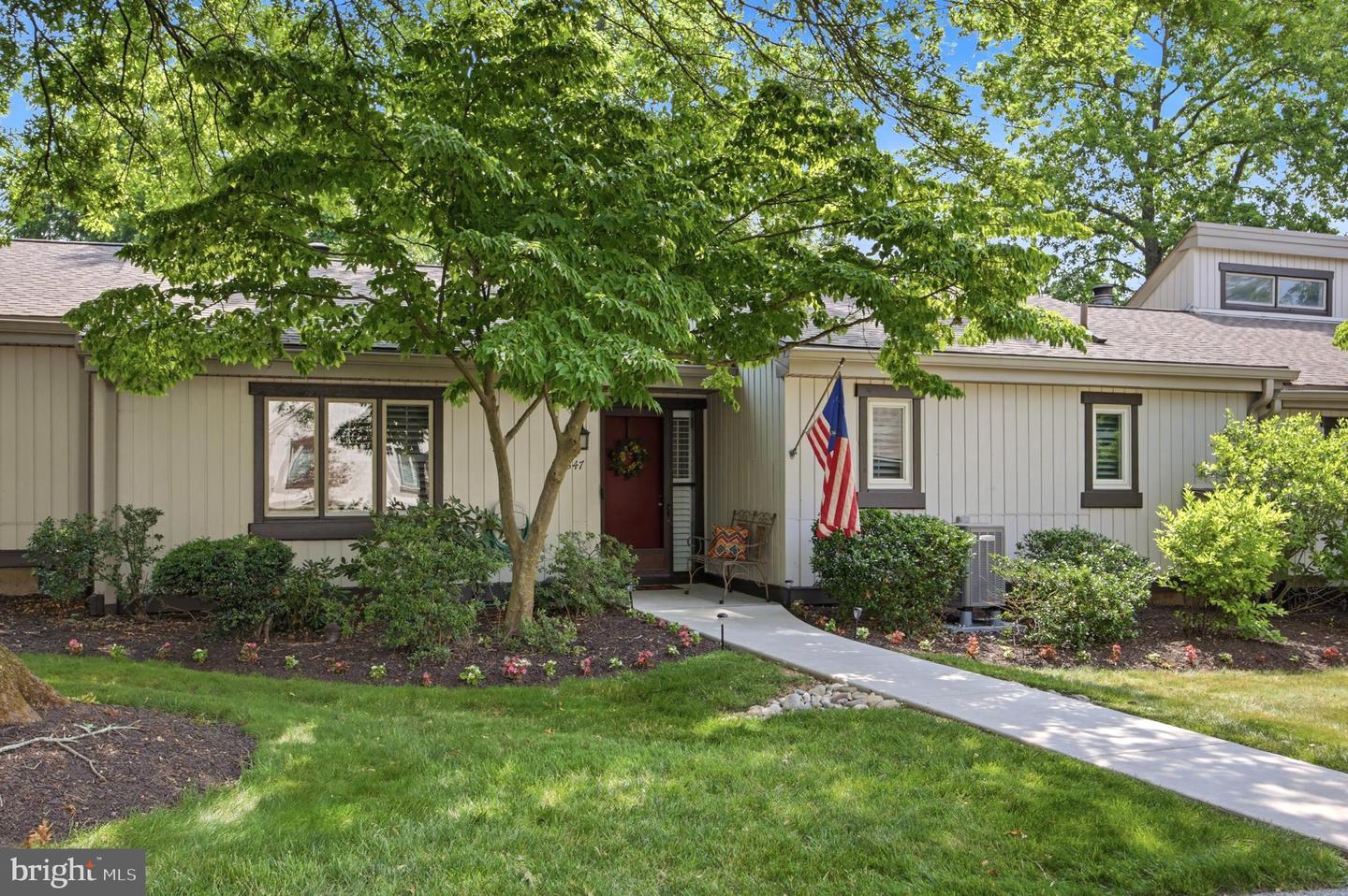 347 Devon Way #347