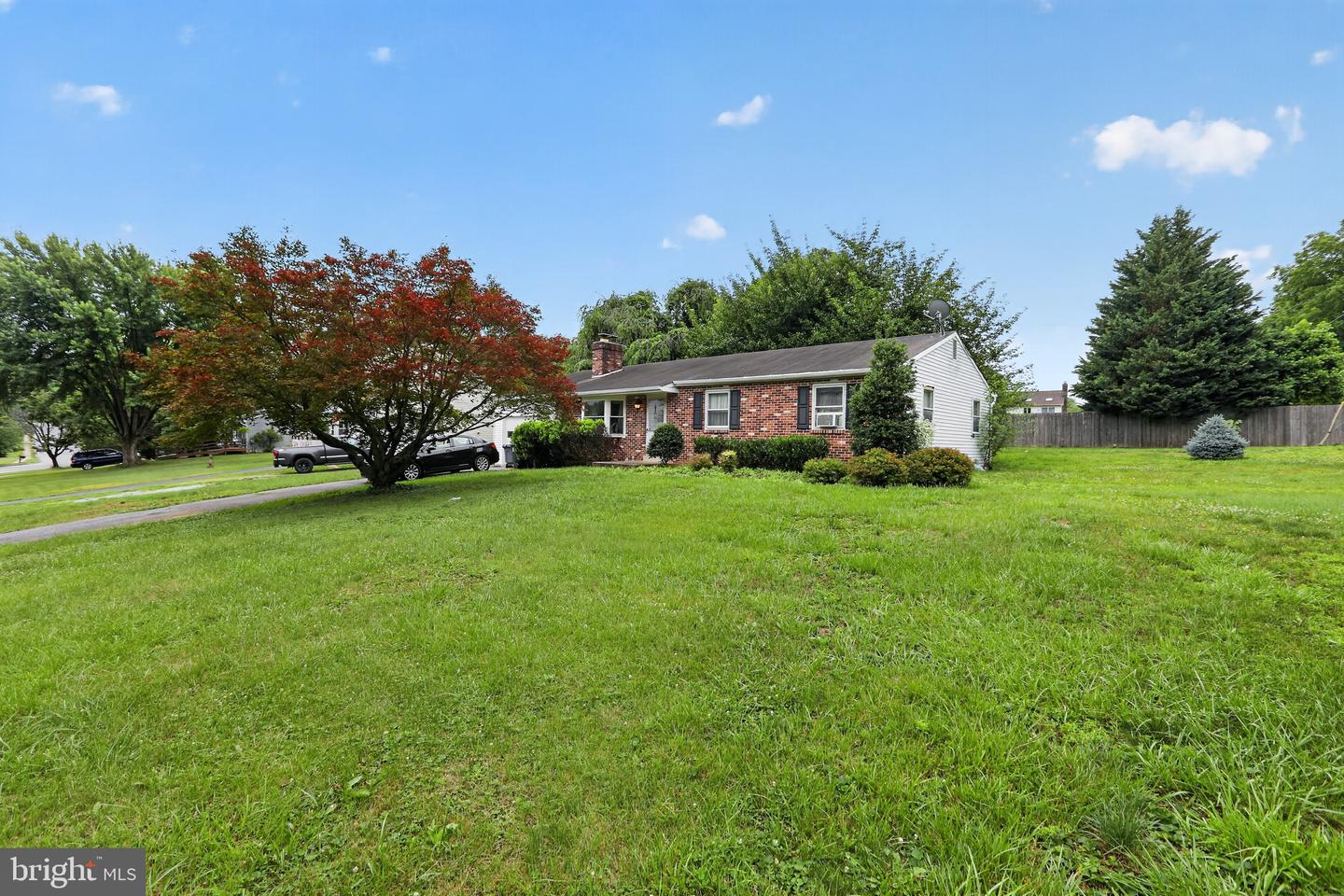 1 Lynn Boulevard
