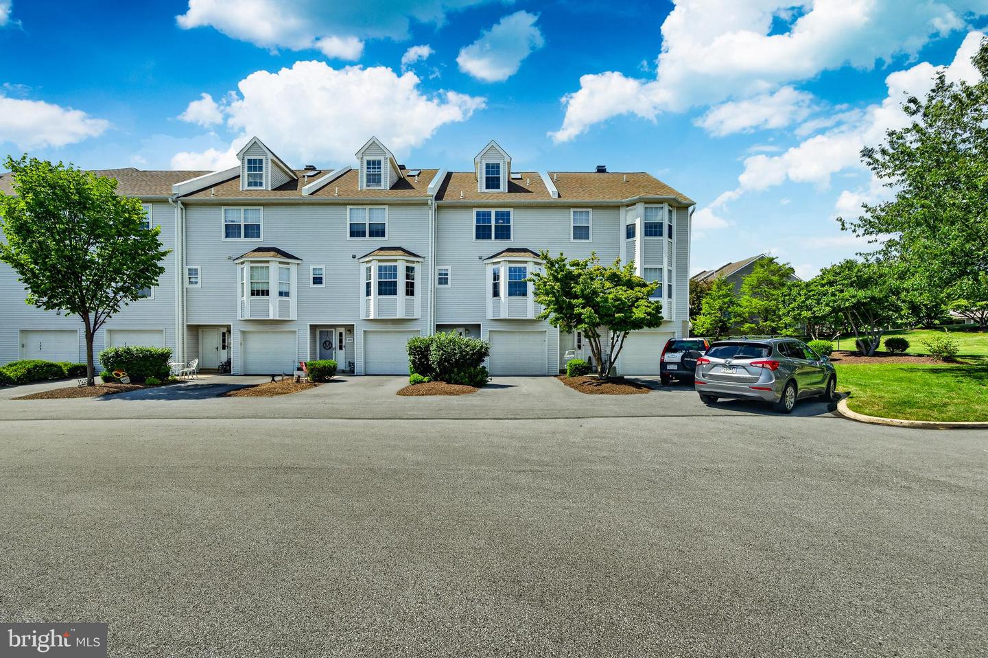 335 Huntington Court #31