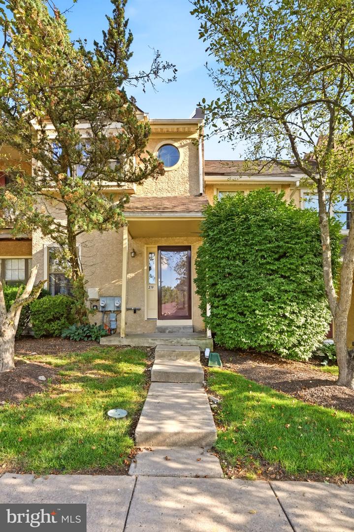 219 Smallwood Court #219