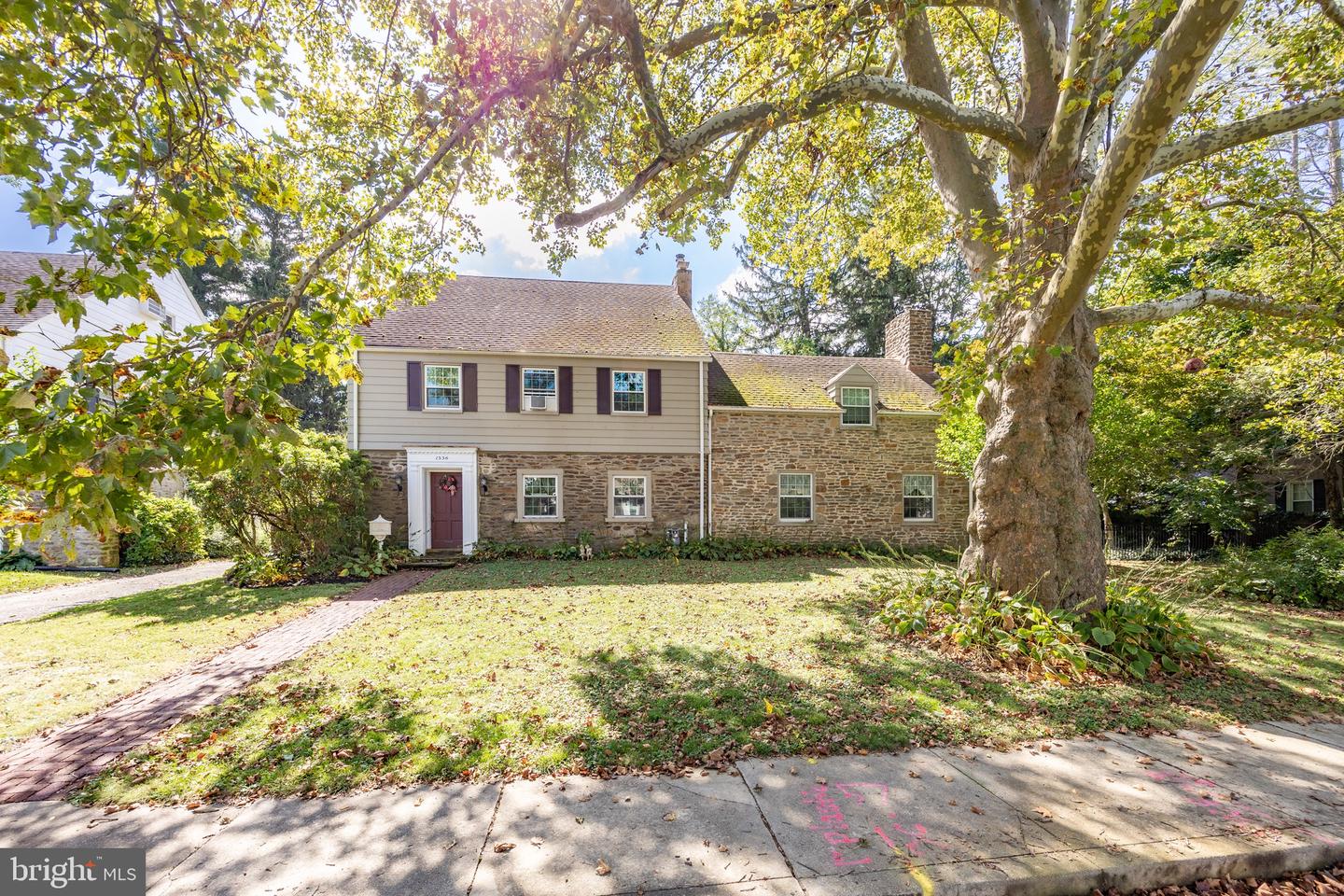1336 Olive Street