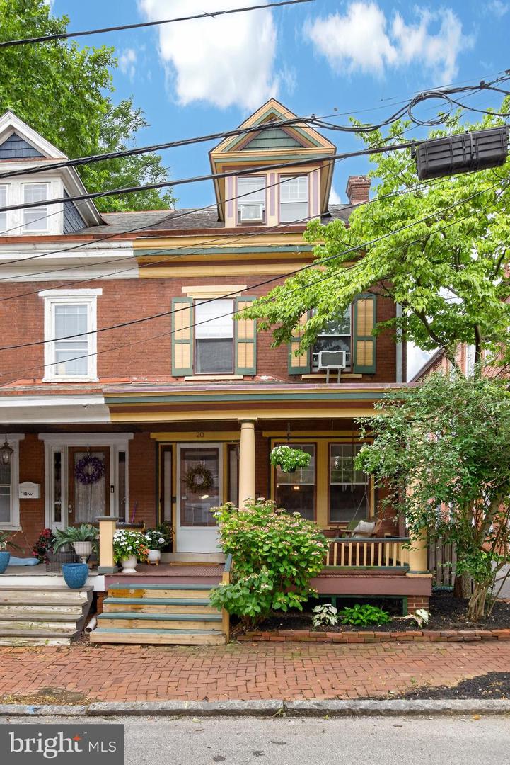 20 W Barnard Street, West Chester