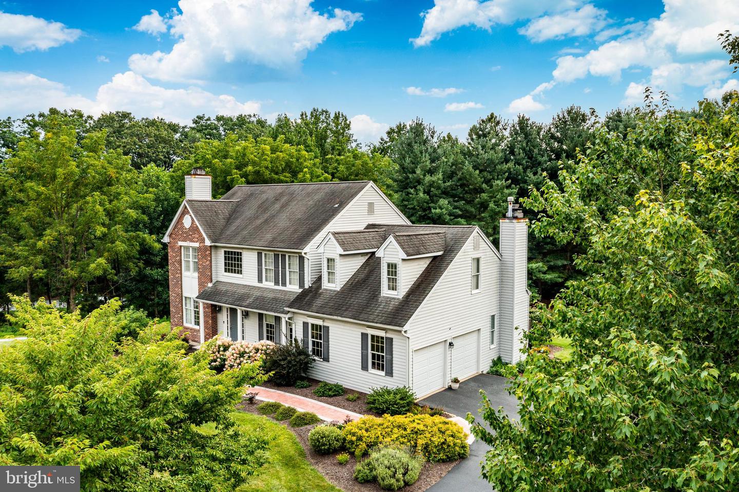 1204 Hamilton Drive