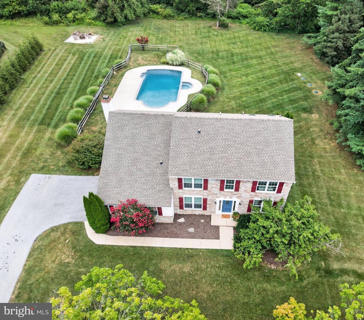 26 Seneca Court