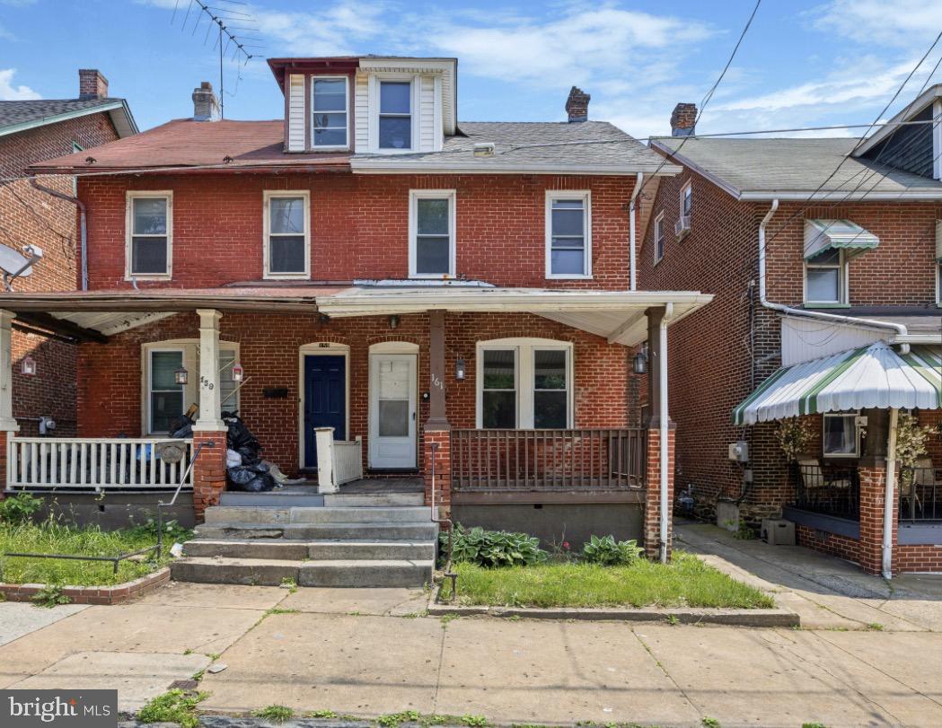 161 Strode Avenue