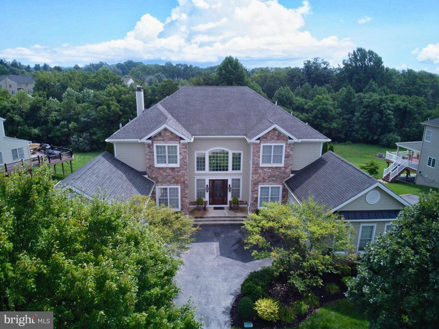 1473 W Stonington Drive
