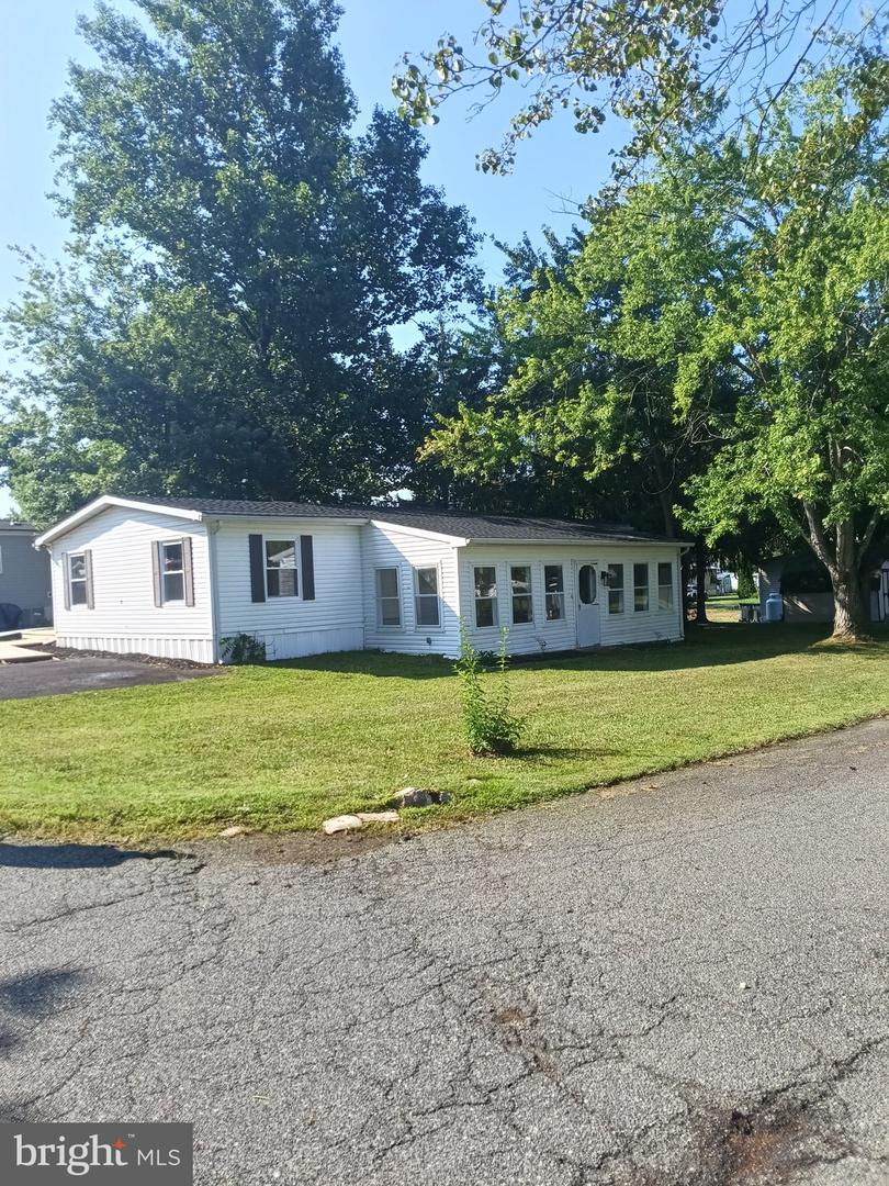 18 Oak Drive