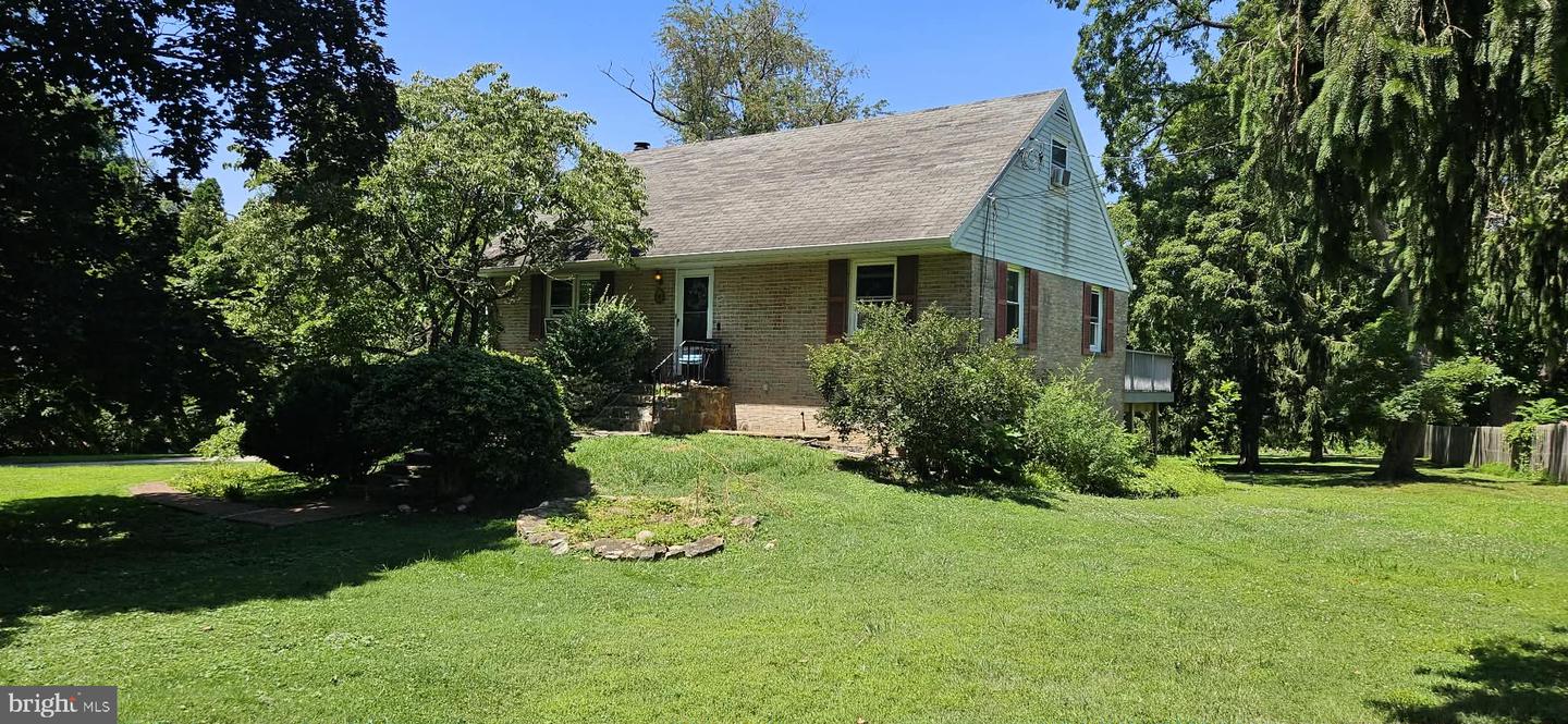 10 Golfview Lane
