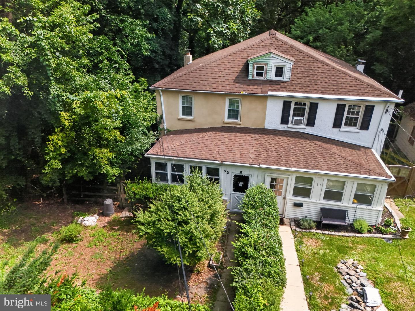 53 Summit Avenue