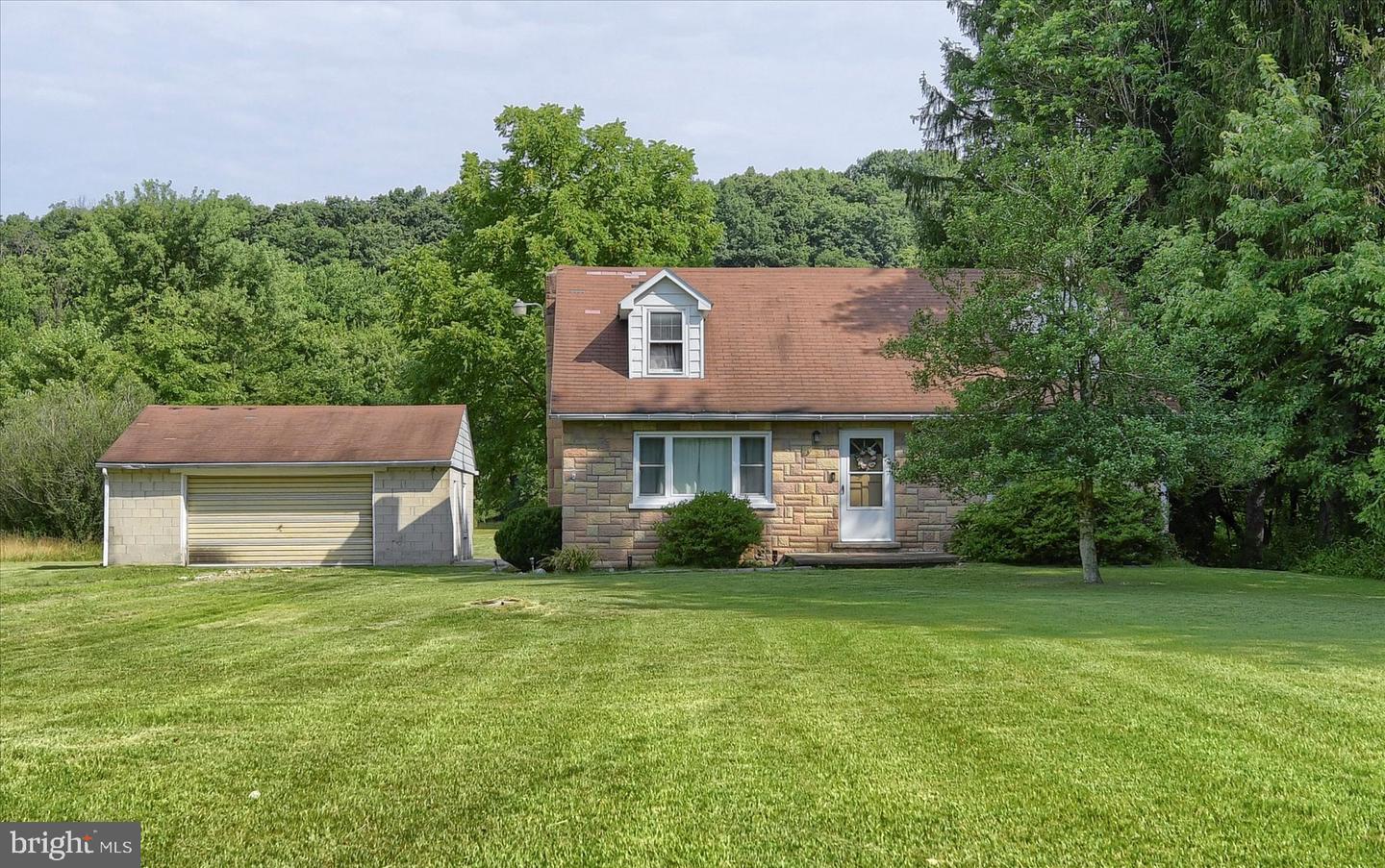1600 Fishing Creek Valley Road, Harrisburg