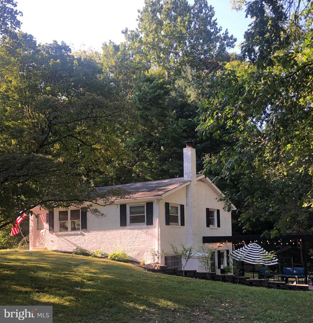 941 Hazel Avenue, Dauphin