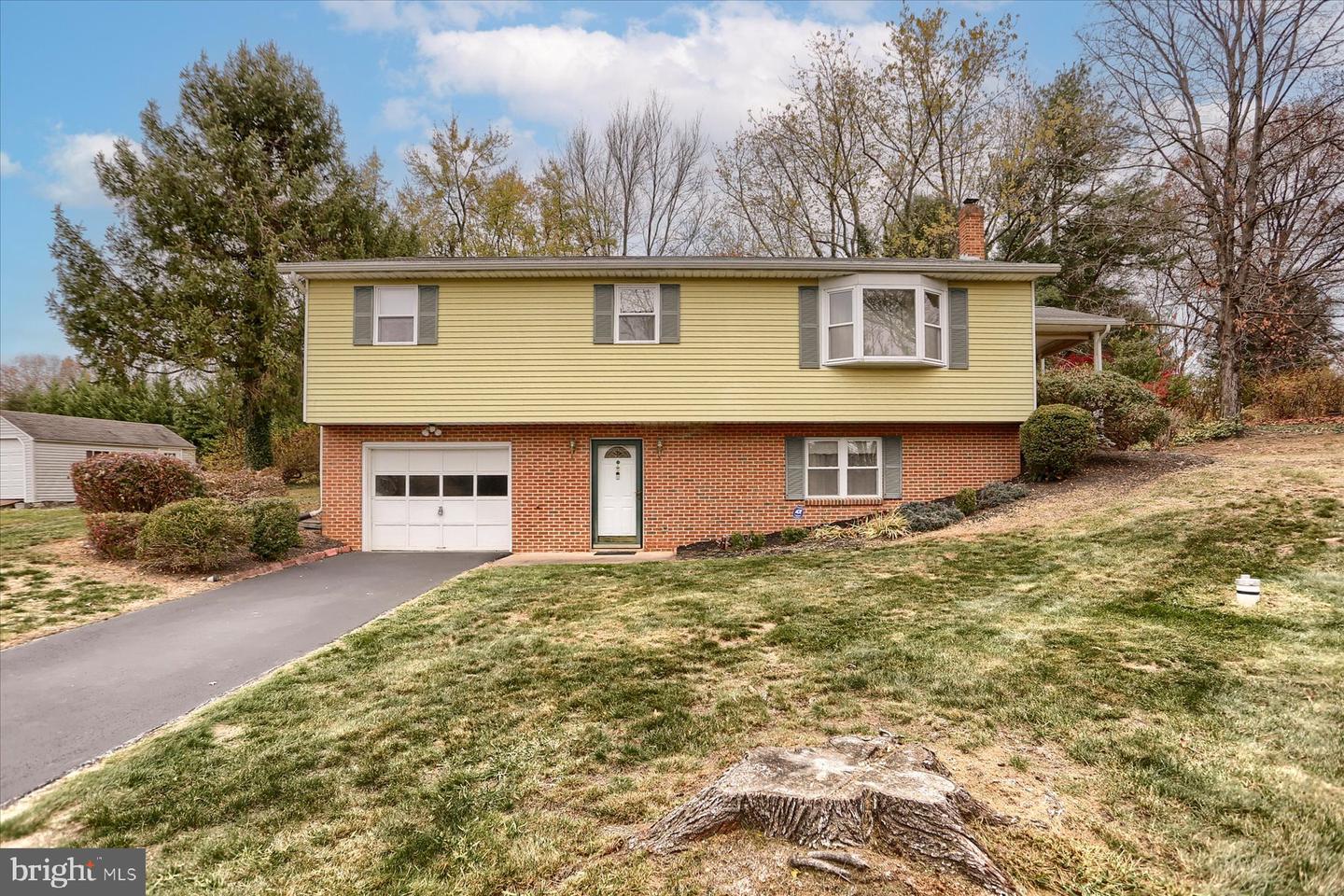 4 Ardmore Drive, Hummelstown