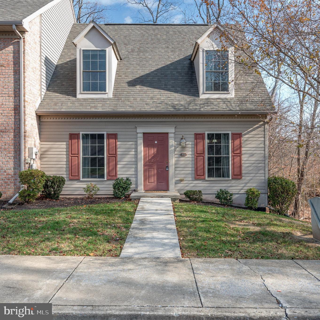 512 Woodthrush Court, Harrisburg