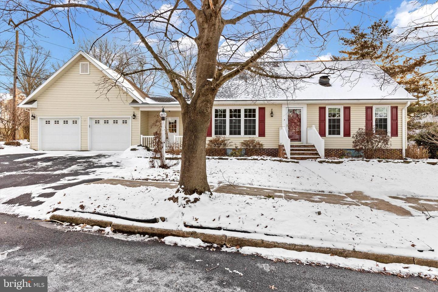 123 Circle Drive, Hummelstown