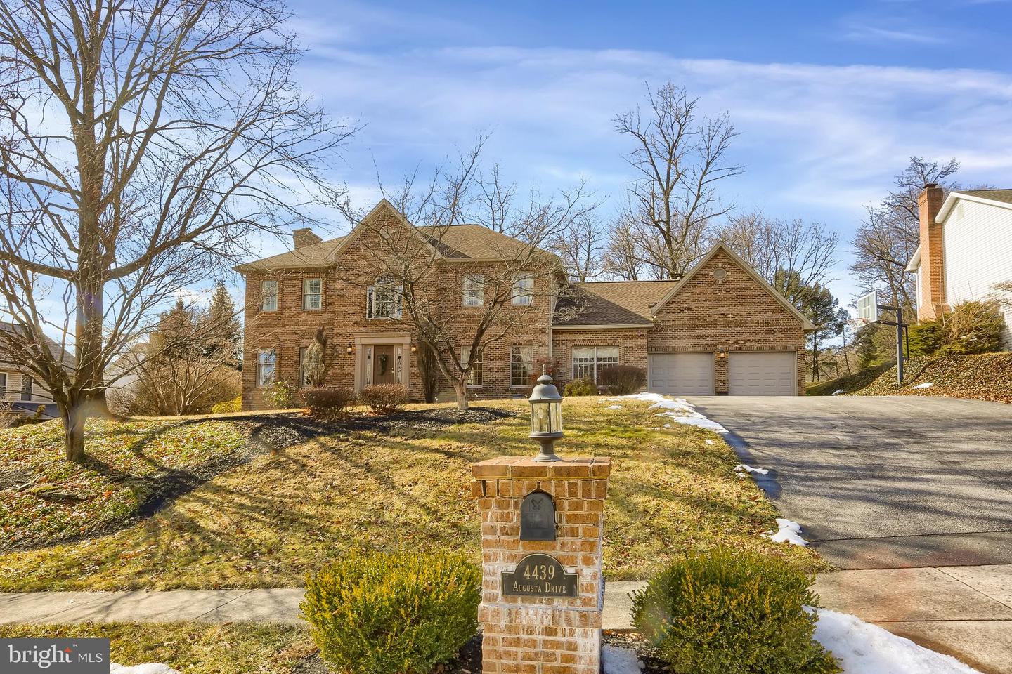 4439 Augusta Drive, Harrisburg