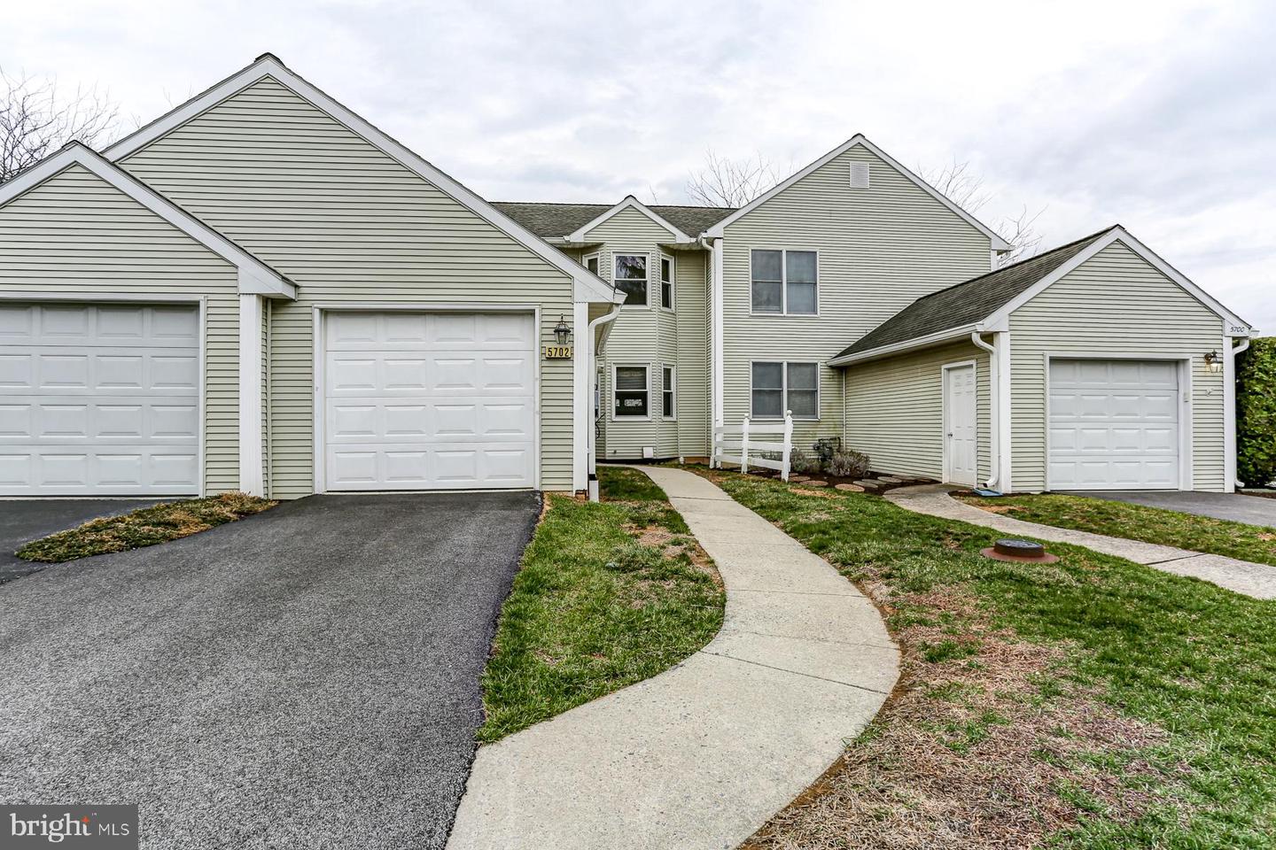 5702 Arklow Drive, Harrisburg