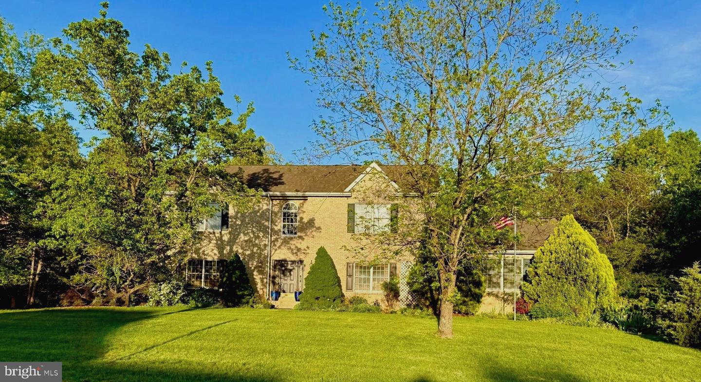 1195 Galloway Lane, Harrisburg