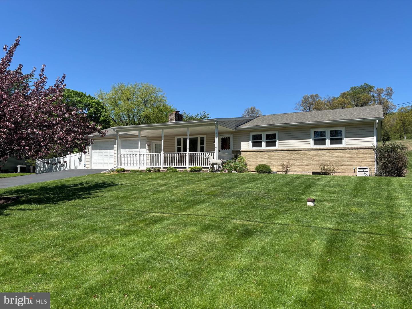 1715 Landvater Road, Hummelstown