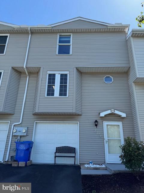 215 Chartwood Drive, Harrisburg
