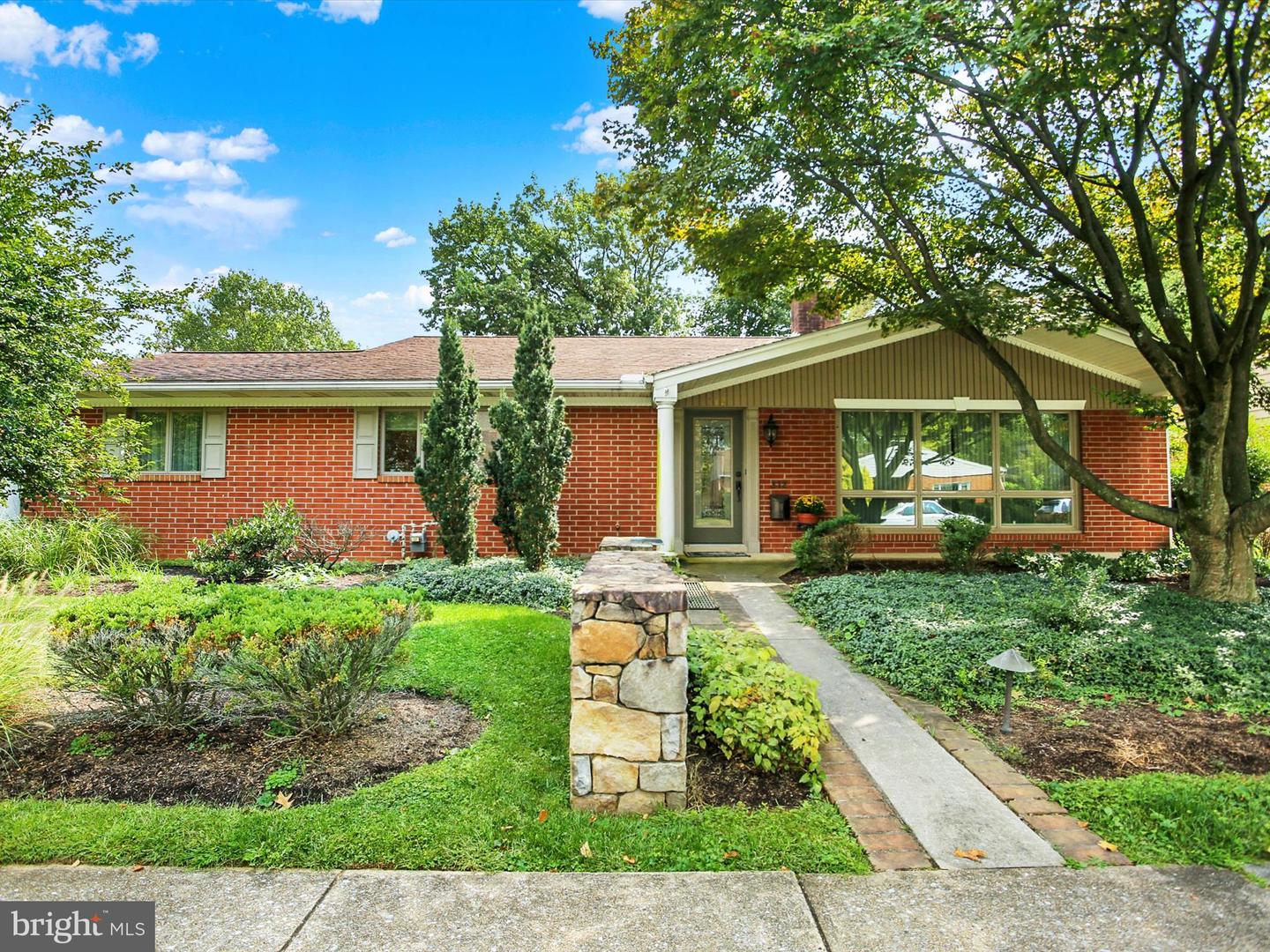 312 Maple Avenue, Hershey